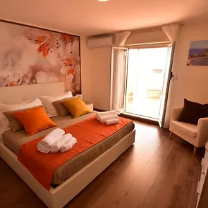  Apartment La Petite Maison