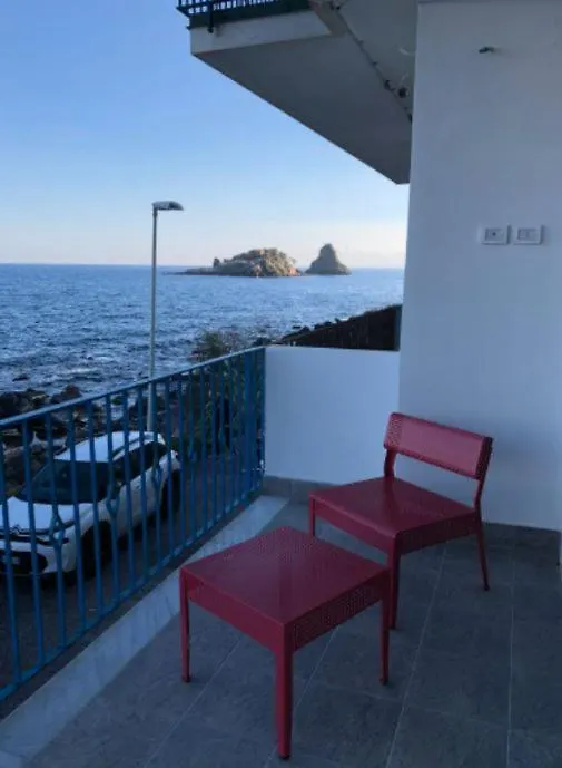Appartamento Fronte Mare Aci Trezza Aci Castello